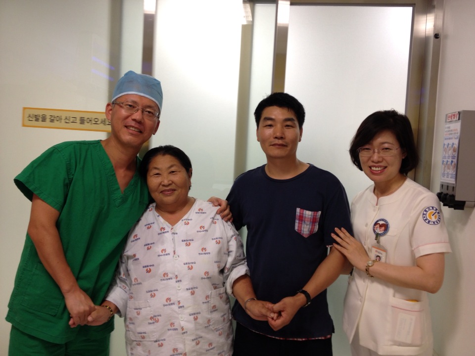 2013년 7월 인공관절수술 받으신 몽골인 게시글의 1번째 첨부파일입니다.