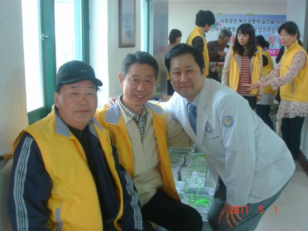 [강북점]2011년 5월 1일 - 사랑의 건강강좌 (경기도 연천군) 게시글의 3번째 첨부파일입니다.