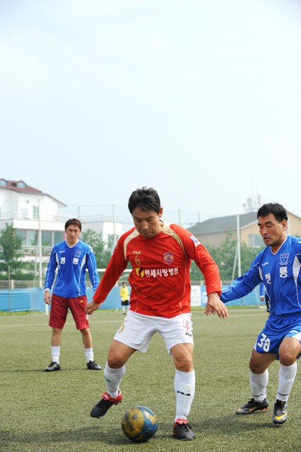 2011년 8월 21일 - 일레븐 연예인축구단 친선경기 게시글의 1번째 첨부파일입니다.